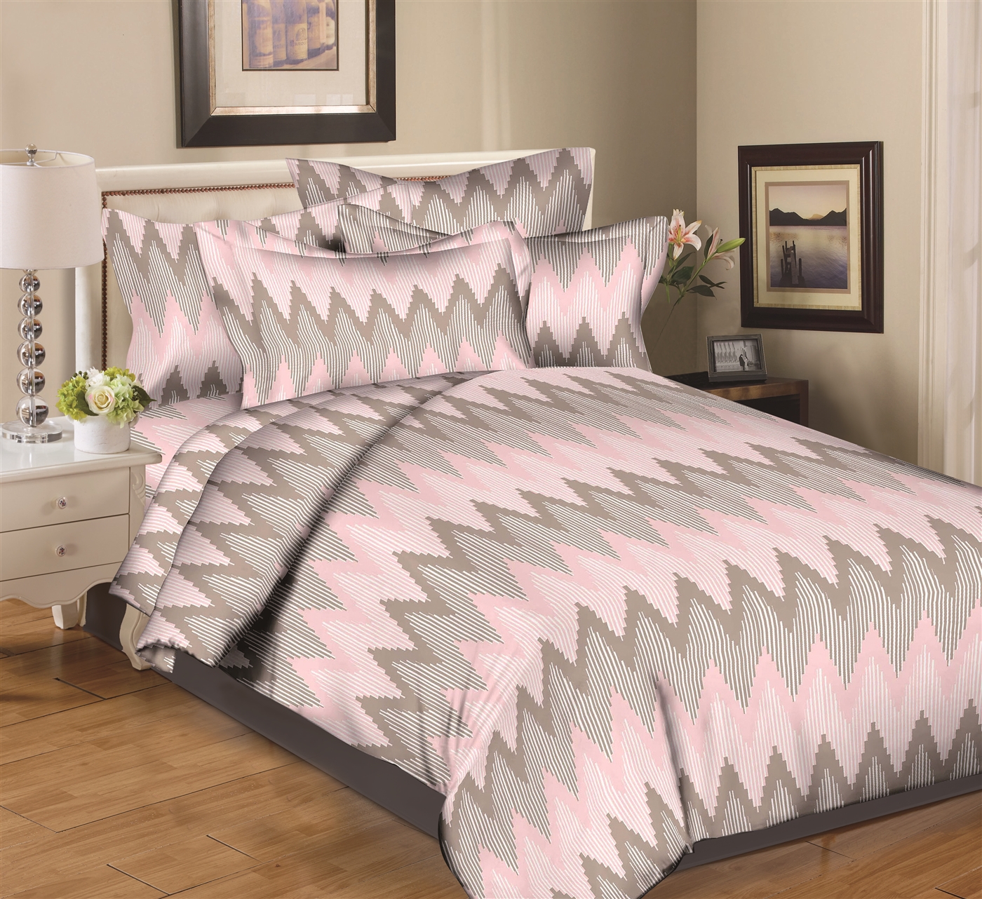 Better Bed Collection: Zig- Zag Saw Pink 8PC Bedding Sets-200 Thread Count
