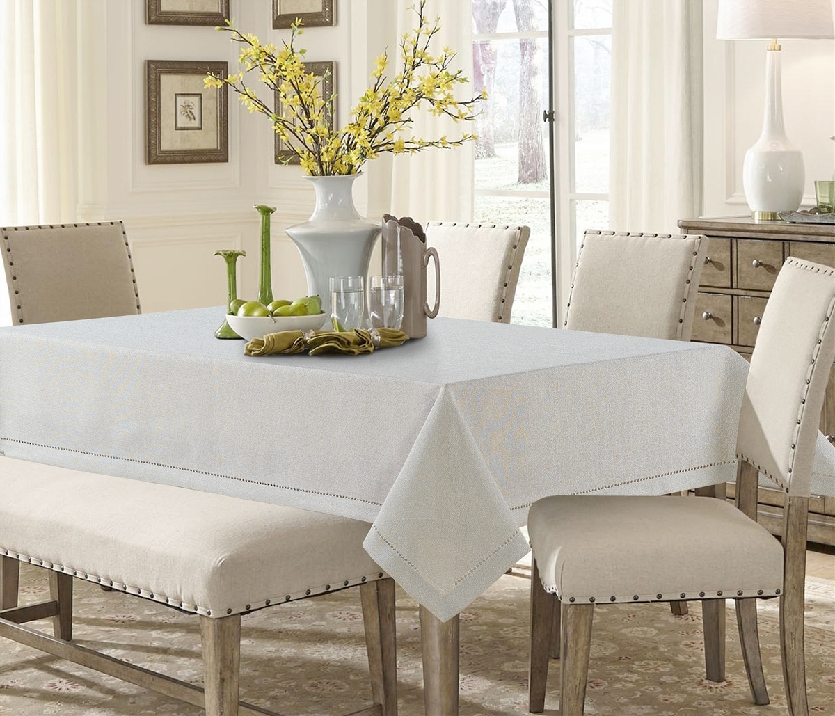White Linen Like Tablecloth - Luxury Table Covers